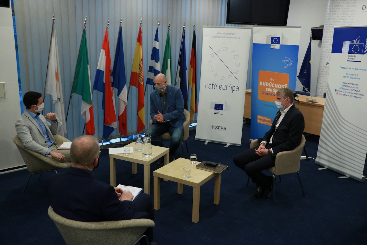 cd_online_bratislava