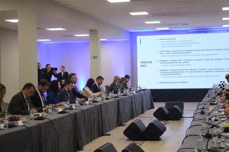 Building a solar-powered cable ferry