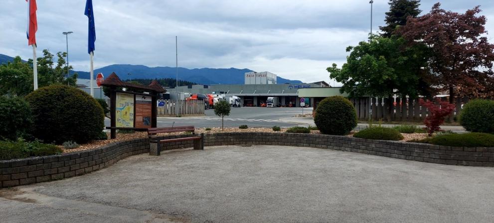 Creation of an access route from Grad Vrbovec to the French monastery with a library - Sustainable development of public and shared tourism infrastructure and natural attractions in tourist destinations