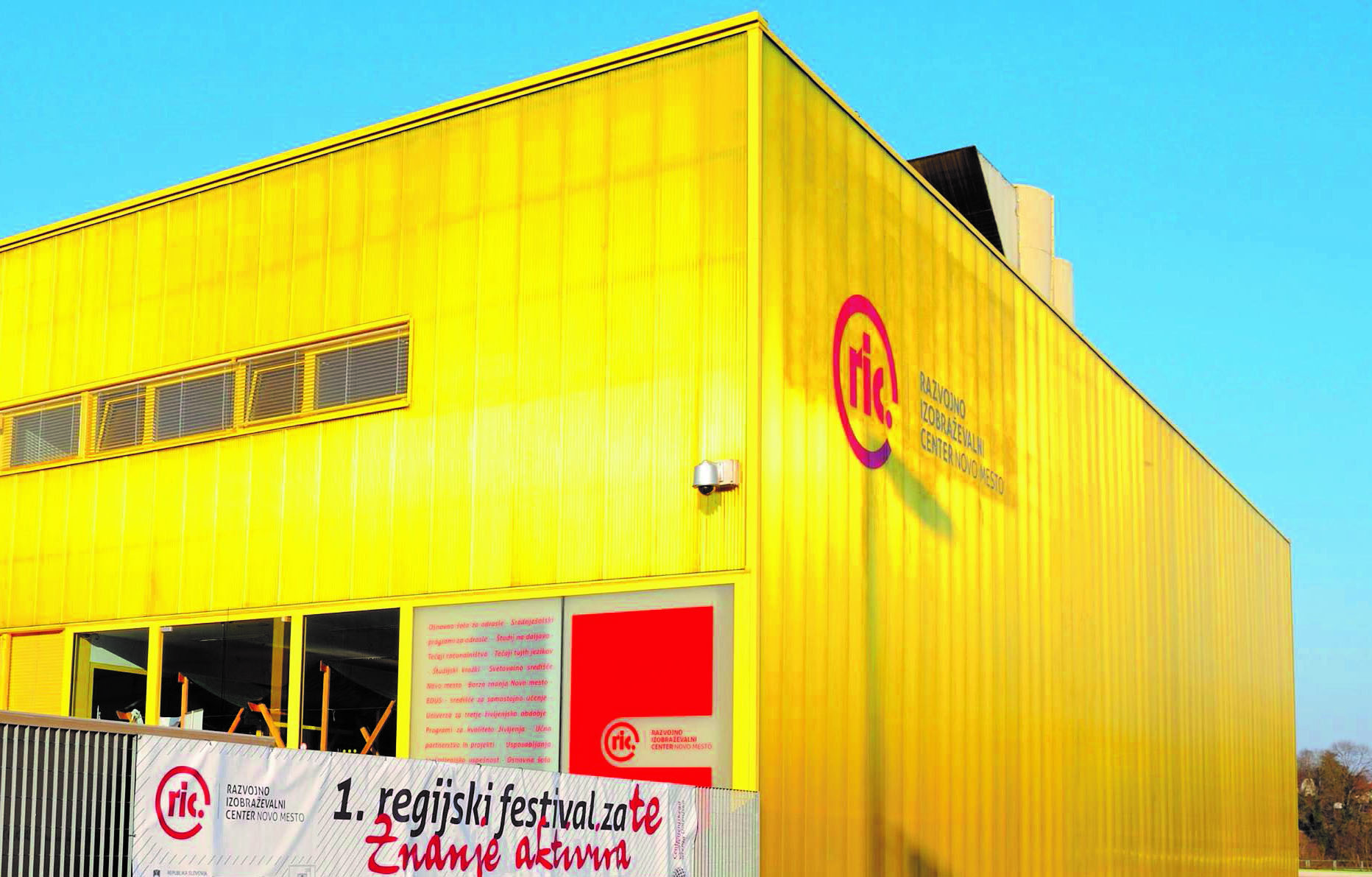 Raising financial literacy in South-East Slovenia - The comprehensive transformation of green and digital education