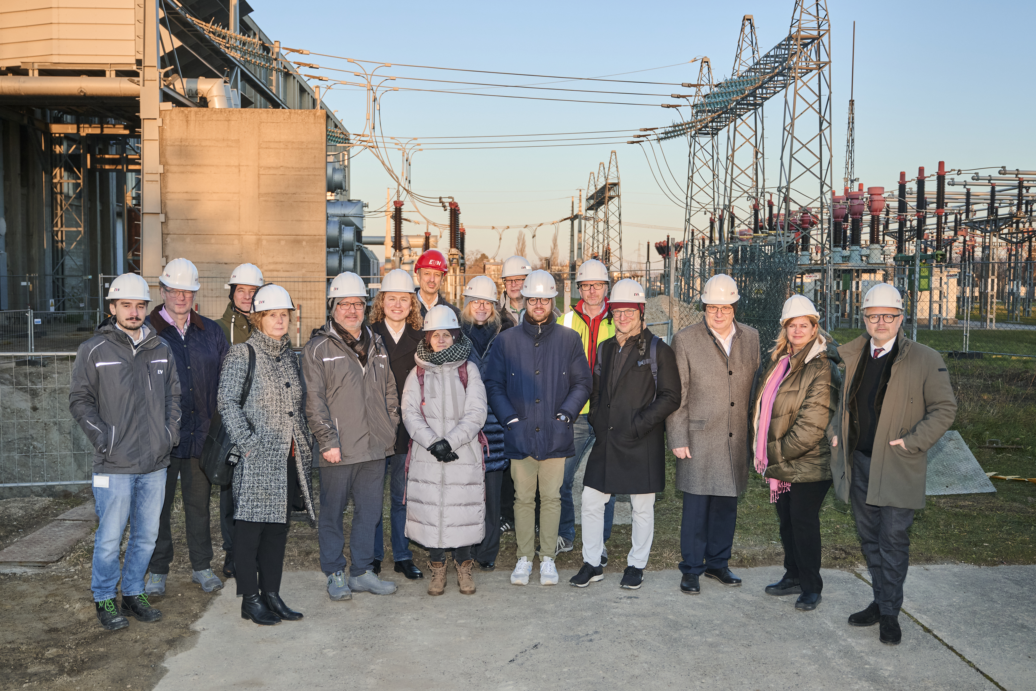 Large heat pumps for district heating Korneuburg