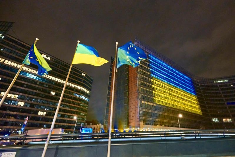 EU adopts 21st package of sanctions against Russia