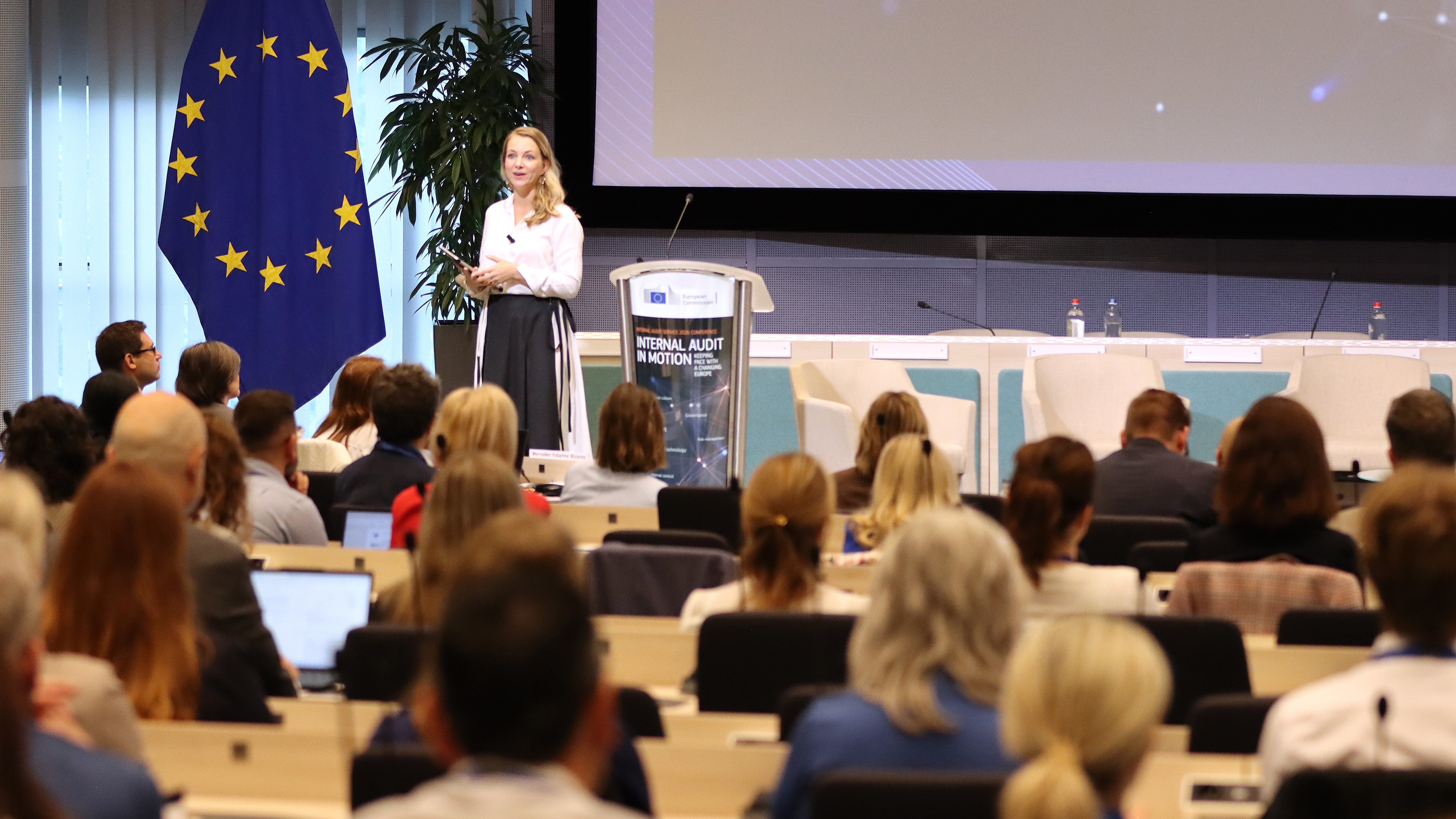 Hannelore Simoens - Moderator during the IAS Conference 2026