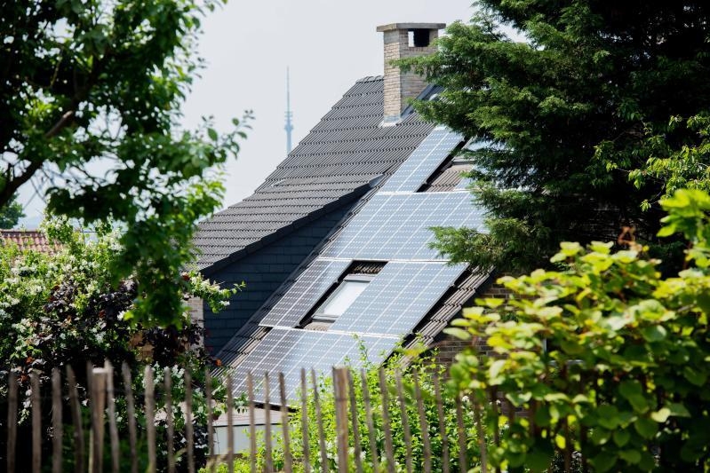 Improving energy efficiency of buildings to reduce bills and save energy