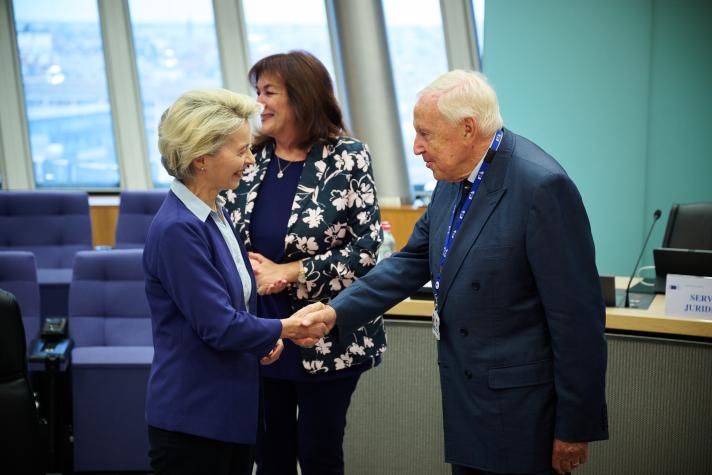 2023 06 28 Niels at college