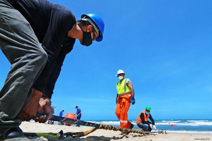 Final works during the landing of the EllaLink cable at Praia do Futuro, Fortaleza, Brazil.