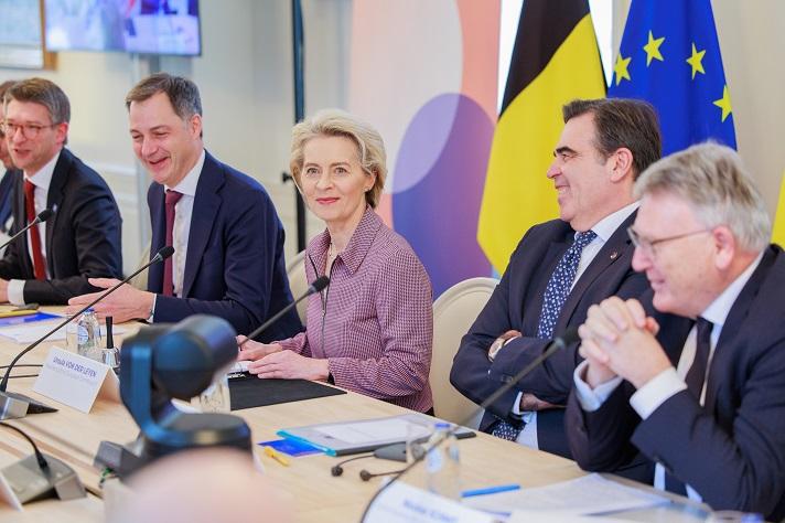 Val Duchesse Summit: EU and social partners commit to strengthening social  dialogue - European Commission