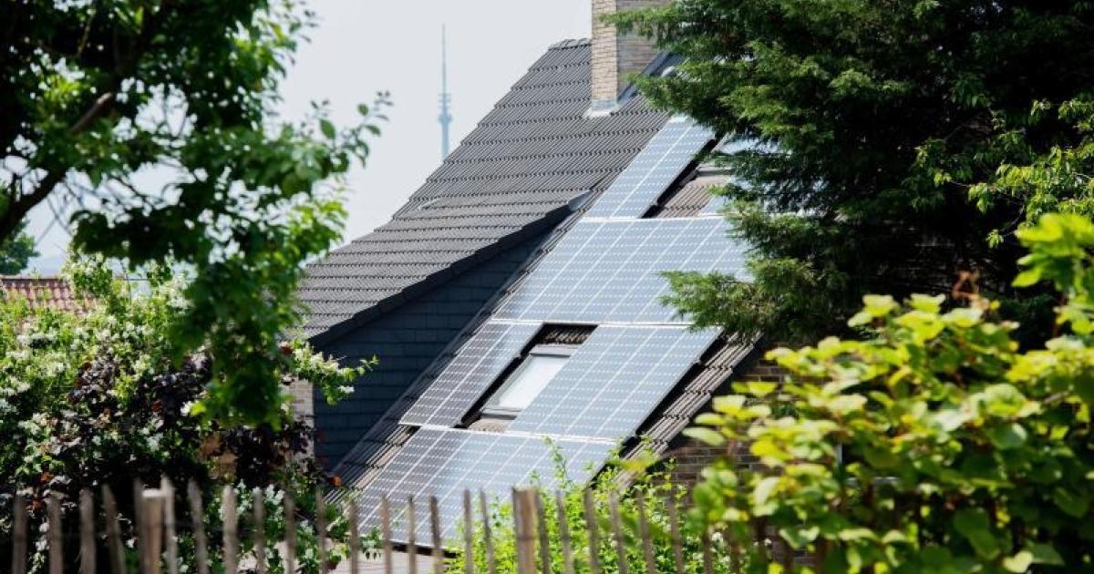 Improving energy efficiency of buildings to reduce bills and save energy