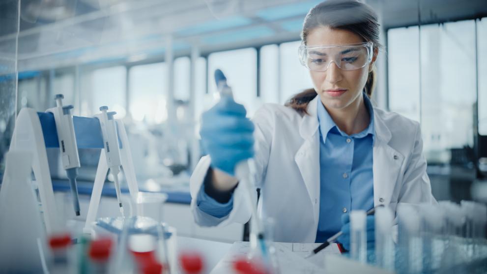 Female scientist in a laboratory