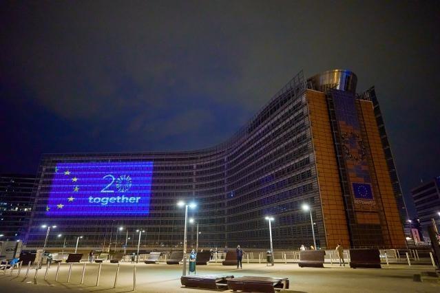 Berlaymont building illuminated with the logo of 20th anniversary of the 2004 EU-enlargement