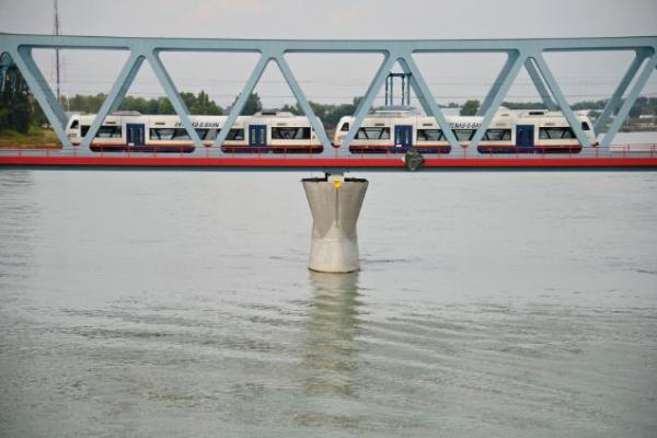 a train crossing a bridge