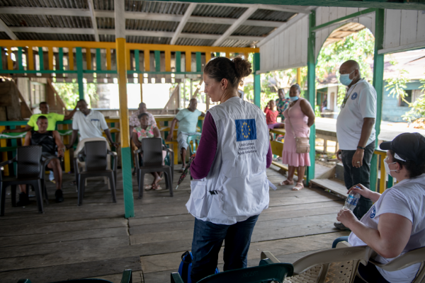 Médecins Du Monde staff hold a training session in a rural community